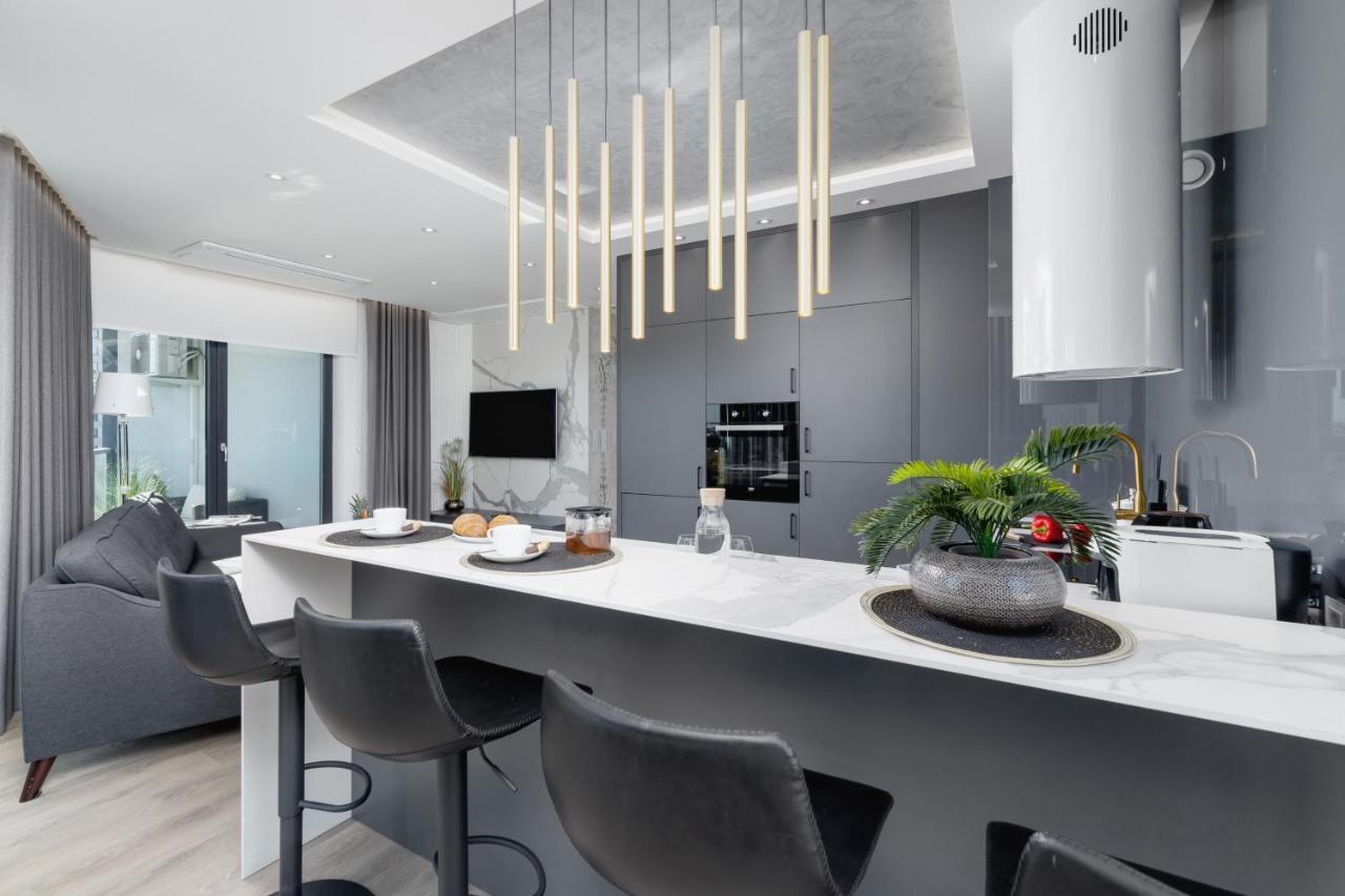 Mogilska Apartments By Renters Prestige Krakow Ngoại thất bức ảnh